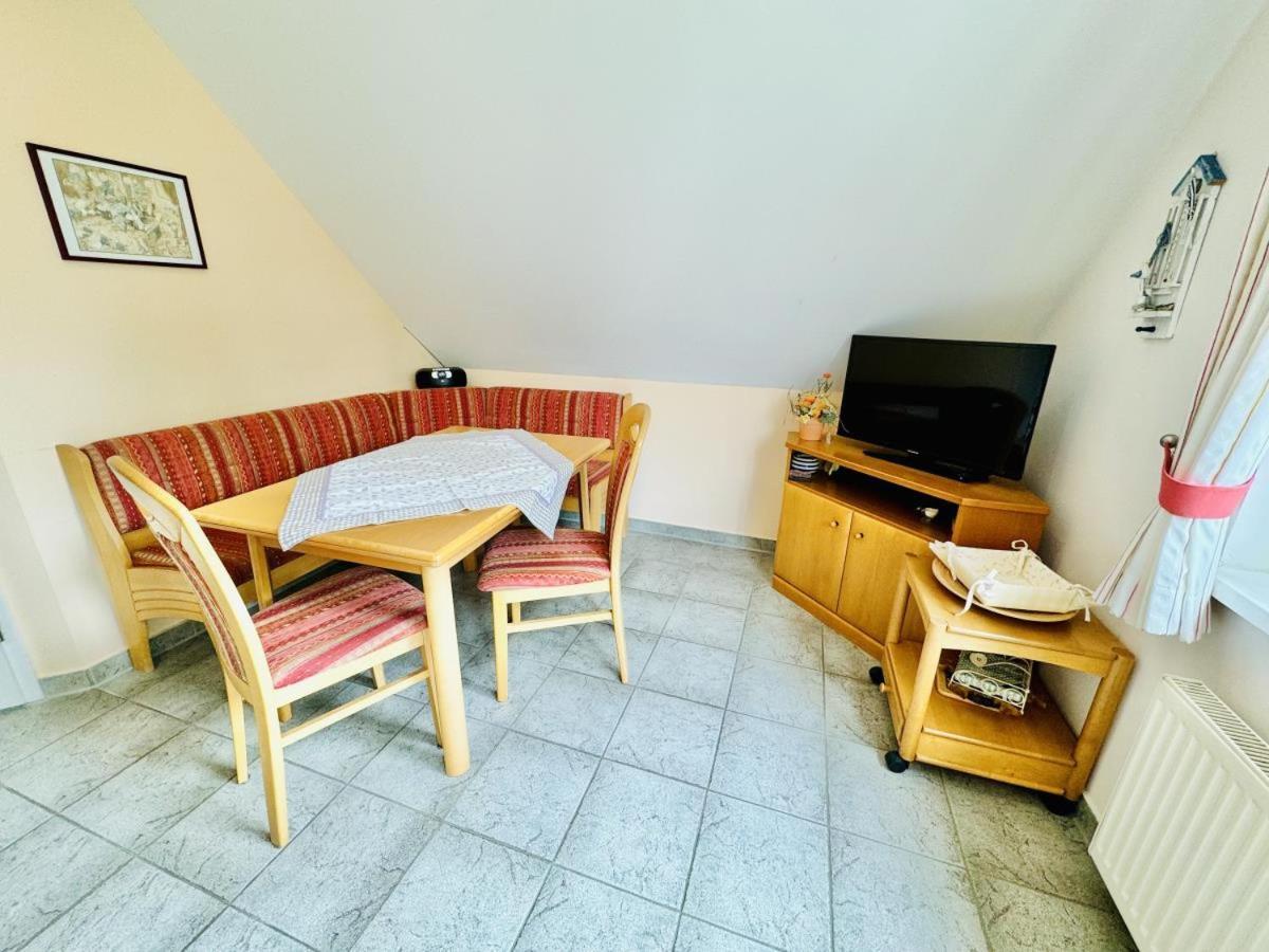 Haus Vier Freunde, Vincent Lägenhet Rostock Exteriör bild