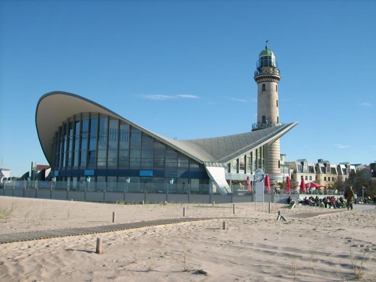 Haus Vier Freunde, Vincent Lägenhet Rostock Exteriör bild