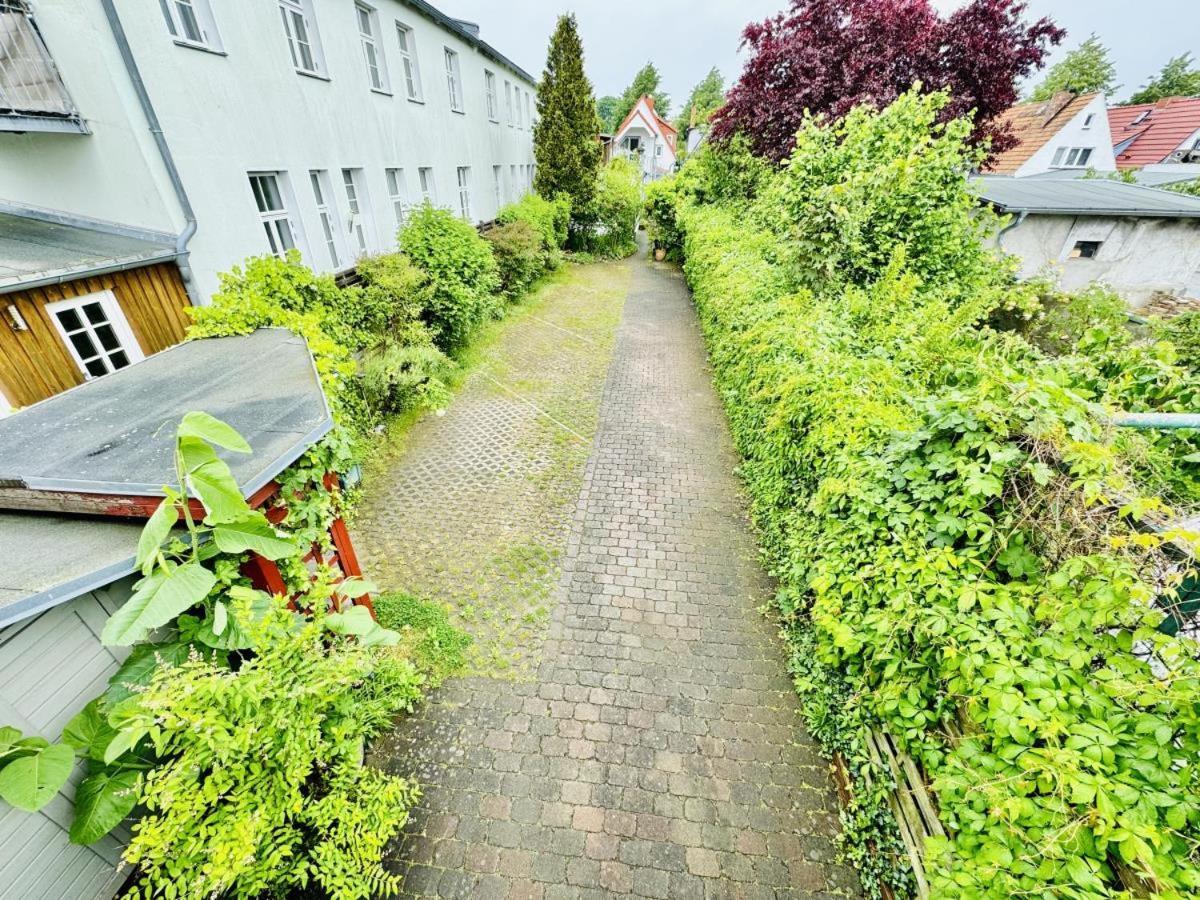 Haus Vier Freunde, Vincent Lägenhet Rostock Exteriör bild